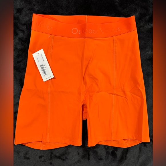 Outdoor Voices Pants - Women’s Outdoor Voices workout shorts